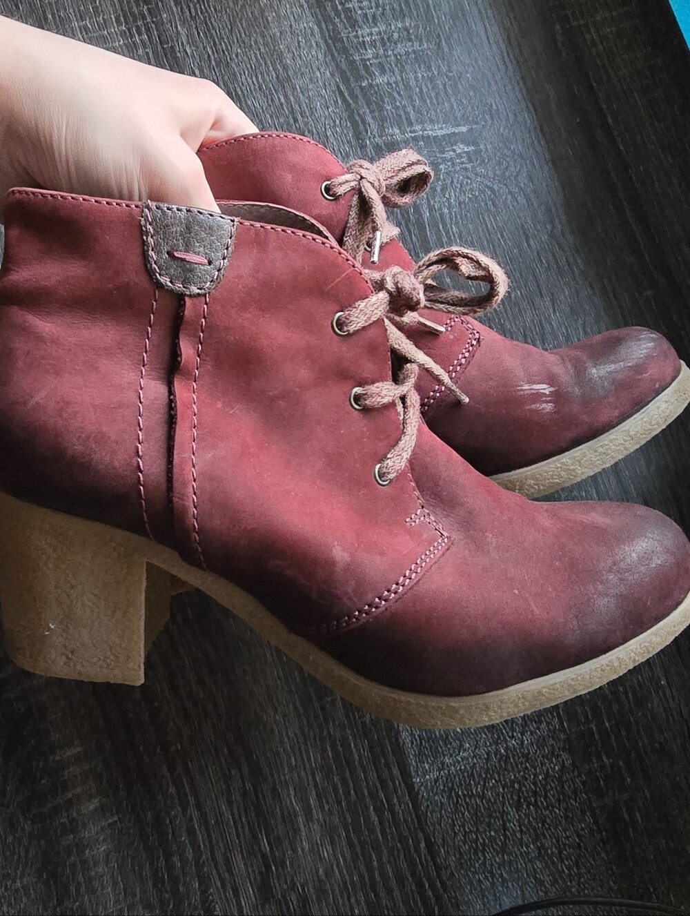 Sundance Red Suede Boots